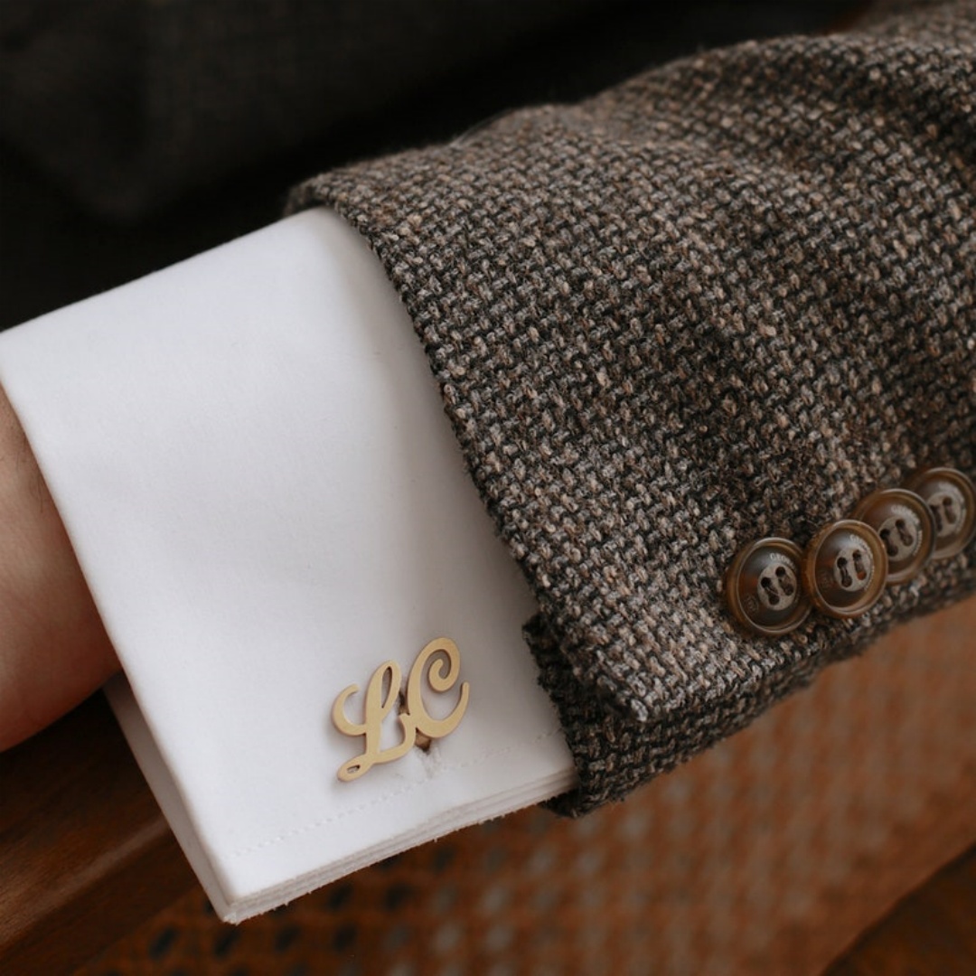 Custom Name Cufflinks for Men  - Men Grooming Outfit 评论和价格